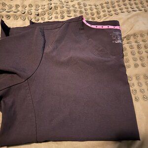 HEART SOUL black scrub top sz 2xl